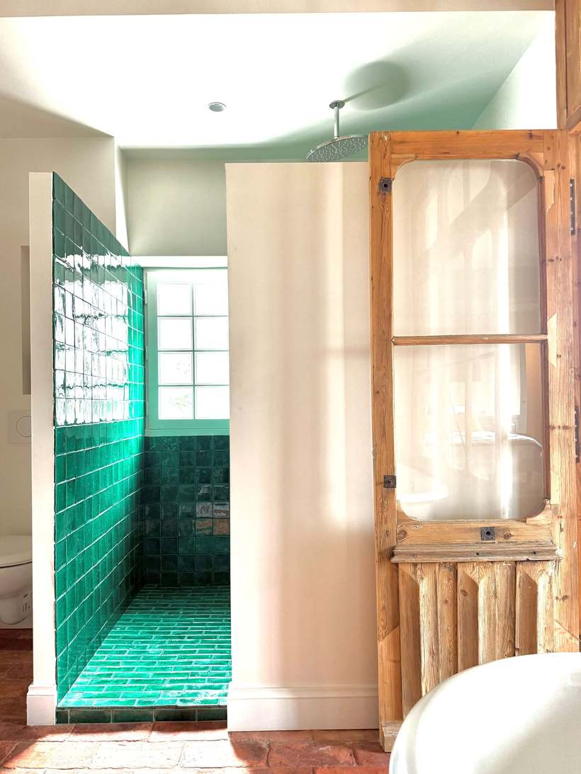 Douche en zellige vert